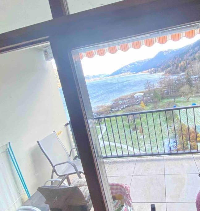 Appartement Mit Seeblick Am Ossiacher See Villach Eksteriør bilde